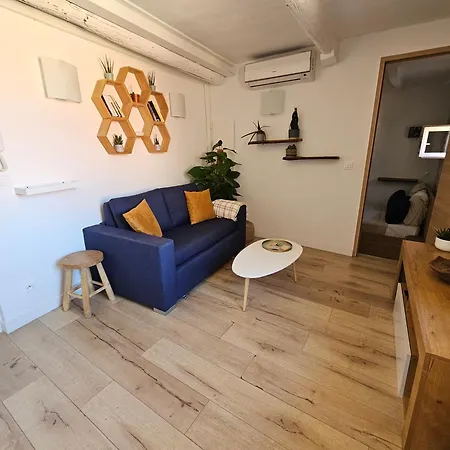 Apartament 2 Pieces Au Coeur Du Vieil Antibes