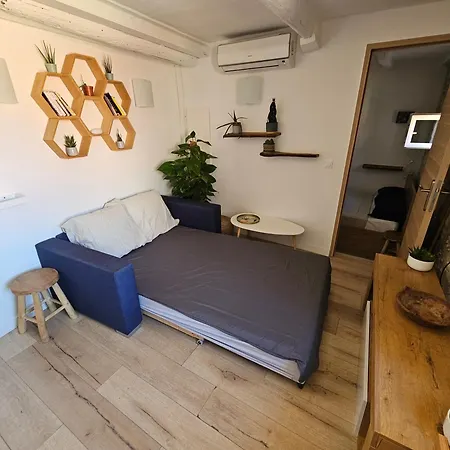 2 Pieces Au Coeur Du Vieil