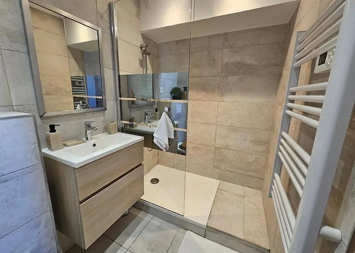 2 Pieces Au Coeur Du Vieil *