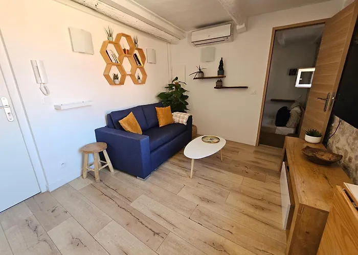 Daire 2 Pieces Au Coeur Du Vieil Antibes